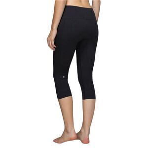 Lululemon Seamlessly Street Crop 4
